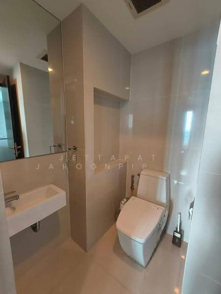 Rhythm Sukhumvit 44/1, Bangkok, Sukhumvit Road, Phra Kanong, Khlong Toei, Bangkok, 1 Bedroom, 45 sqm, Condo For Rent, by Jettapat Jaroonpipatkun, 500551946 - DDproperty.com