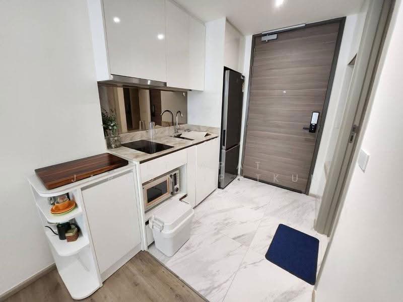 Fynn Asoke, Bangkok, 28 Sukhumvit 10 Alley, Khlong Toei, Bangkok, 1 Bedroom, 41 sqm, Condo For Rent, by Jettapat Jaroonpipatkun, 500551951 - DDproperty.com