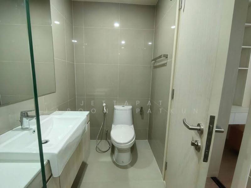 Noble Recole, Bangkok, 77 Soi Sukhumvit 19 Sukhumvit Road, Khlongtoei Nua, Watthana, Bangkok, 1 Bedroom, 45 sqm, Condo For Rent, by Jettapat Jaroonpipatkun, 500551965 - DDproperty.com