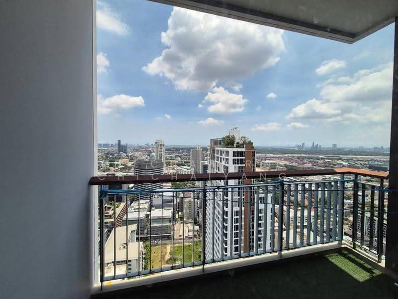 Rhythm Sukhumvit 42 : ริทึ่ม สุขุมวิท 42, กรุงเทพ, ซอยสุขุมวิท 42, พระโขนง, คลองเตย, กรุงเทพ, 78 ตร.ม., คอนโด ขาย, โดย Dechatorn Chichaiyang, 500551983 - DDproperty.com