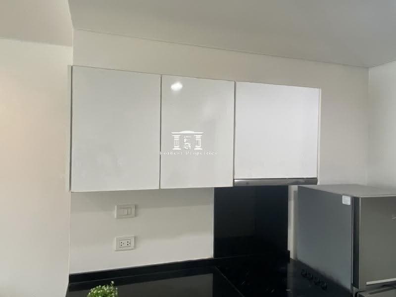 Wind Sukhumvit 23, Bangkok, 136 Soi Sukhumvit 23, Sukhumvit Road, Khlongtoei Nua, Watthana, Bangkok, 2 Bedrooms, 76 sqm, Condo For Rent, by Forbest Properties Co., Ltd., 500552002 - DDproperty.com