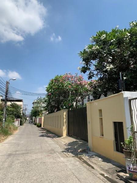 Filled land, Soi Sukhonthasawat 20, Bangkok, Lat Phrao, Bangkok, , 364 sqm, Land For Rent, by Airada Parasarn, 500552004 - DDproperty.com
