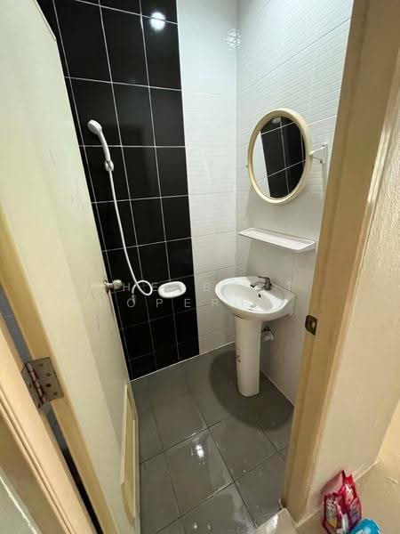 Golden Village Laemchabang, Chon Buri (Pattaya), Thung Suk La, Si Racha, Chon Buri (Pattaya), 2 Bedrooms, 150 sqm, Townhouse For Sale, by The Best Property หนุ่ม, 500552006 - DDproperty.com