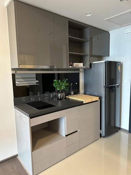 Oka Haus Sukhumvit 36, Bangkok, 3399 Rama 4 Road, Khong Tan, Khlong Toei, Bangkok, 1 Bedroom, 38 sqm, Condo For Rent, by Dechatorn Chichaiyang, 500552007 - DDproperty.com