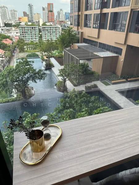 Oka Haus Sukhumvit 36, Bangkok, 3399 Rama 4 Road, Khong Tan, Khlong Toei, Bangkok, 1 Bedroom, 38 sqm, Condo For Rent, by Dechatorn Chichaiyang, 500552007 - DDproperty.com