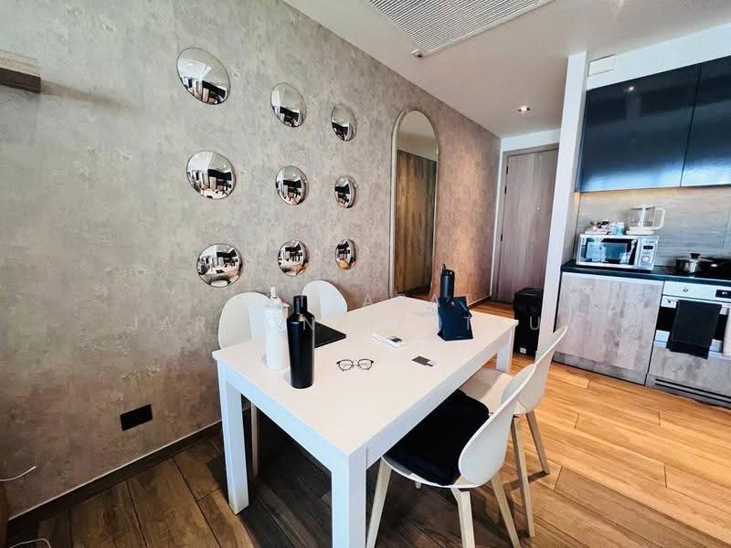 The Lofts Asoke, Bangkok, Sukhumvit 21 Road, Khlongtoei Nua, Watthana, Bangkok, 2 Bedrooms, 86 sqm, Condo For Rent, by Jettapat Jaroonpipatkun, 500552020 - DDproperty.com