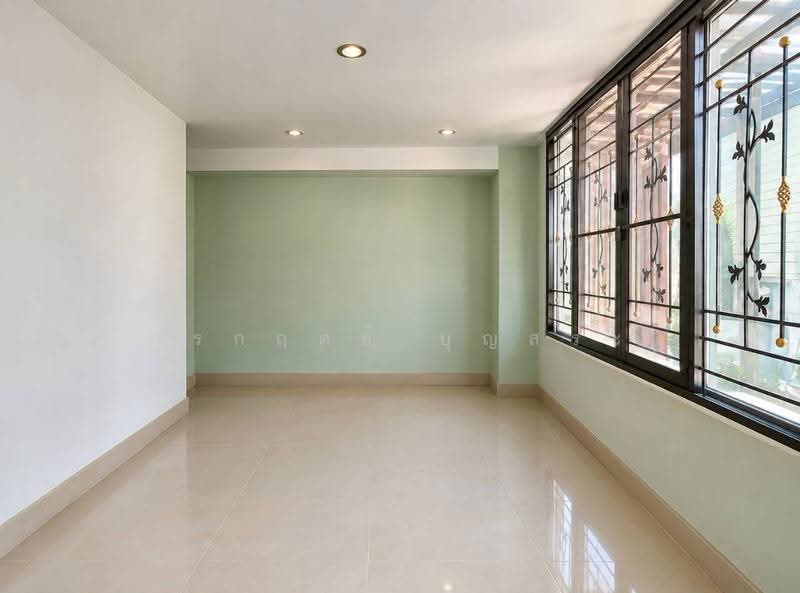 หมู่บ้านพัทธรินทร์ ลำลูกกา คลอง 5, Pathum Thani, ลำลูกกา 99, Lam Luk Ka, Pathum Thani, 4 Bedrooms, 200 sqm, Single Detached House For Sale, by กรกฤตย์ บุญสระ, 500552050 - DDproperty.com