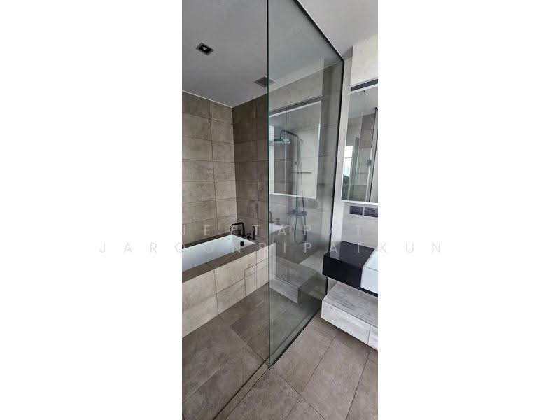 The Lofts Asoke, Bangkok, Sukhumvit 21 Road, Khlongtoei Nua, Watthana, Bangkok, 2 Bedrooms, 88 sqm, Condo For Rent, by Jettapat Jaroonpipatkun, 500552074 - DDproperty.com