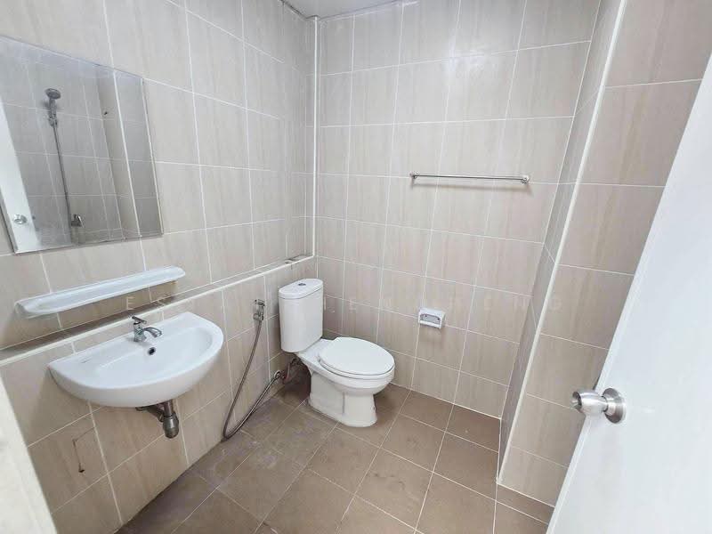อาคารพาณิชย์ ท่าพระ, Bangkok, Bang Lam Phu Lang, Khlong San, Bangkok, , 150 sqm, Shophouse For Sale, by Estatehengheng, 500552076 - DDproperty.com