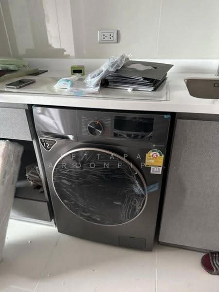 Life Asoke Hype, Bangkok, 339 Chaturathit Rd, Makkasan, Ratchathewi, Bangkok, 1 Bedroom, 32 sqm, Condo For Rent, by Jettapat Jaroonpipatkun, 500552095 - DDproperty.com