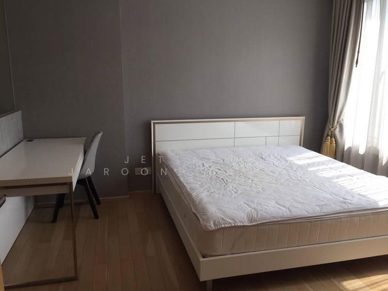 Siri At Sukhumvit, Bangkok, 902 Sukhumvit Road, Phra Kanong, Khlong Toei, Bangkok, 1 Bedroom, 58 sqm, Condo For Rent, by Jettapat Jaroonpipatkun, 500552100 - DDproperty.com