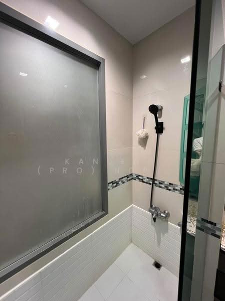 IDEO Q Phayathai, Bangkok, 138 Phayathai Road, Thung Phaya Thai, Ratchathewi, Bangkok, 1 Bedroom, 64 sqm, Condo For Sale, by Kanueng (Pro) Noppornpitak, 500552102 - DDproperty.com