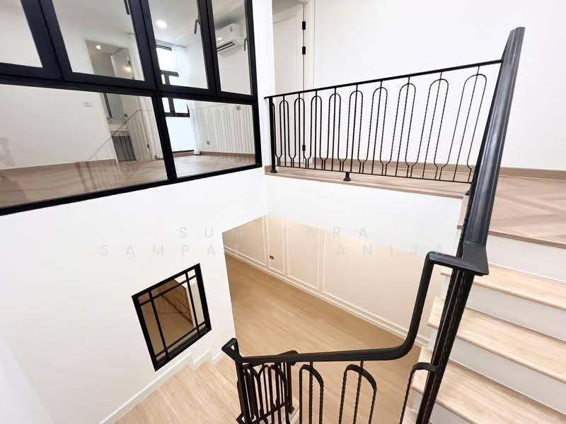 Home for rent Ekkamai, Pridi Phanomyong, Bangkok, Khlong Tan Nua, Watthana, Bangkok, 3 Bedrooms, 192 sqm, Townhouse For Rent, by Sumitara Sampattavanija, 500552103 - DDproperty.com