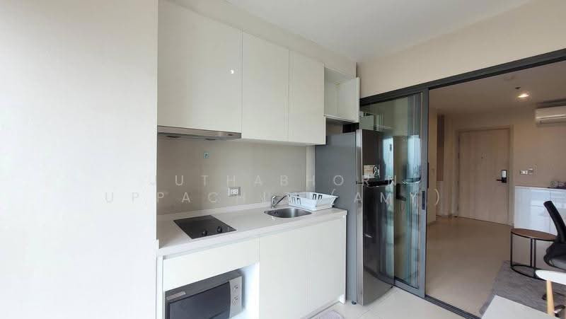Rhythm Sukhumvit 42, Bangkok, Soi Sukhumvit 42, Sukhumvit Road, Phra Kanong, Khlong Toei, Bangkok, 1 Bedroom, 45 sqm, Condo For Rent, by Juthabhorn Uppachit (Amy), 500552125 - DDproperty.com