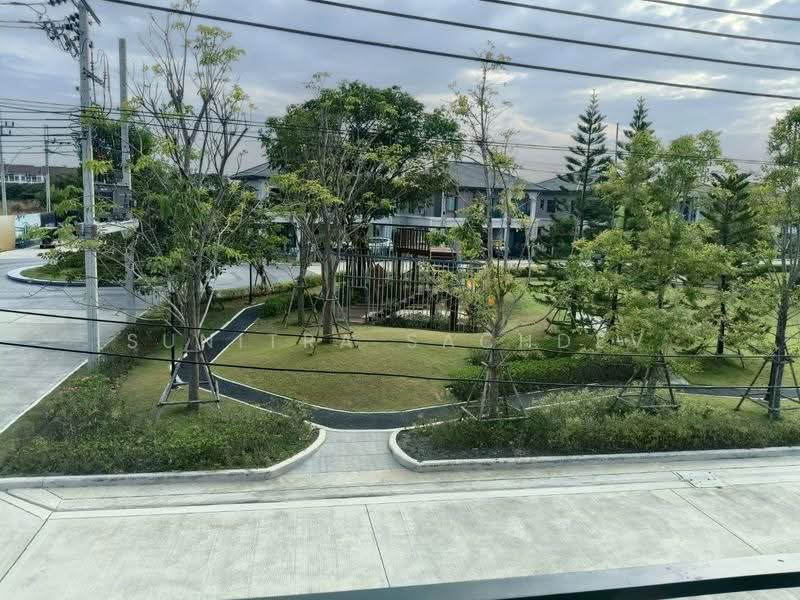 Britania Bangna-Srivaree : บริทาเนีย บางนา-ศรีวารี, สมุทรปราการ, หมู่ที่ 6, ศีรษะจรเข้ใหญ่, บางเสาธง, สมุทรปราการ, 255 ตร.ม., บ้านเดี่ยว ให้เช่า, โดย Sunitra Sachdev, 500552132 - DDproperty.com