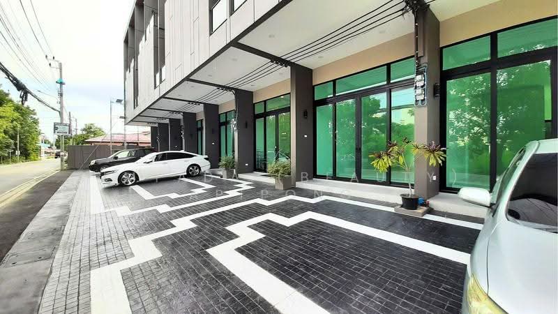 Home Office: Prime Space Thepharak 96, Samut Prakan, เทพารักษ์96, Thepharak, Muang Samut Prakarn, Samut Prakan, 3 Bedrooms, 200 sqm, Townhouse For Sale, by Pimyada (Beauty) Apipong, 500552140 - DDproperty.com