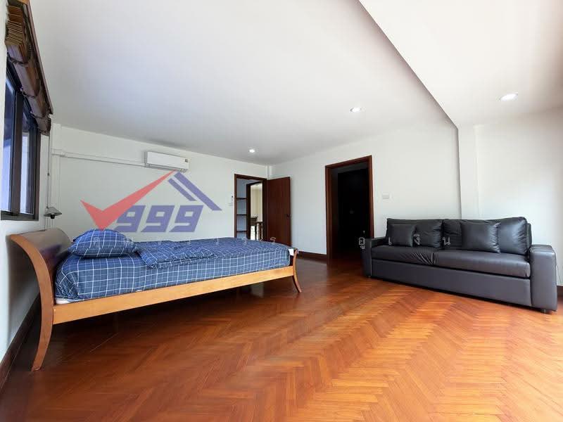 Modern-style detached house on a 200 sq.wah plot in Pattanakarn 58, Bangkok, Suan Luang, Bangkok, 4 Bedrooms, 400 sqm, Single Detached House For Rent, by คุณรวีวรรณ อู่เงิน, 500552157 - DDproperty.com
