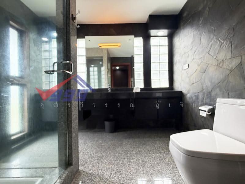 Modern-style detached house on a 200 sq.wah plot in Pattanakarn 58, Bangkok, Suan Luang, Bangkok, 4 Bedrooms, 400 sqm, Single Detached House For Rent, by คุณรวีวรรณ อู่เงิน, 500552157 - DDproperty.com