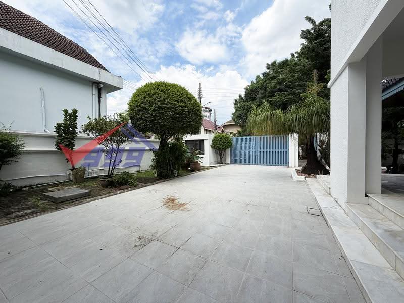 บ้านเดี่ยวสไตล์ Modern บนที่ดิน 200 ตร.ว. พัฒนาการ 58, กรุงเทพ, สวนหลวง, กรุงเทพ, 400 ตร.ม., บ้านเดี่ยว ให้เช่า, โดย คุณรวีวรรณ อู่เงิน, 500552157 - DDproperty.com