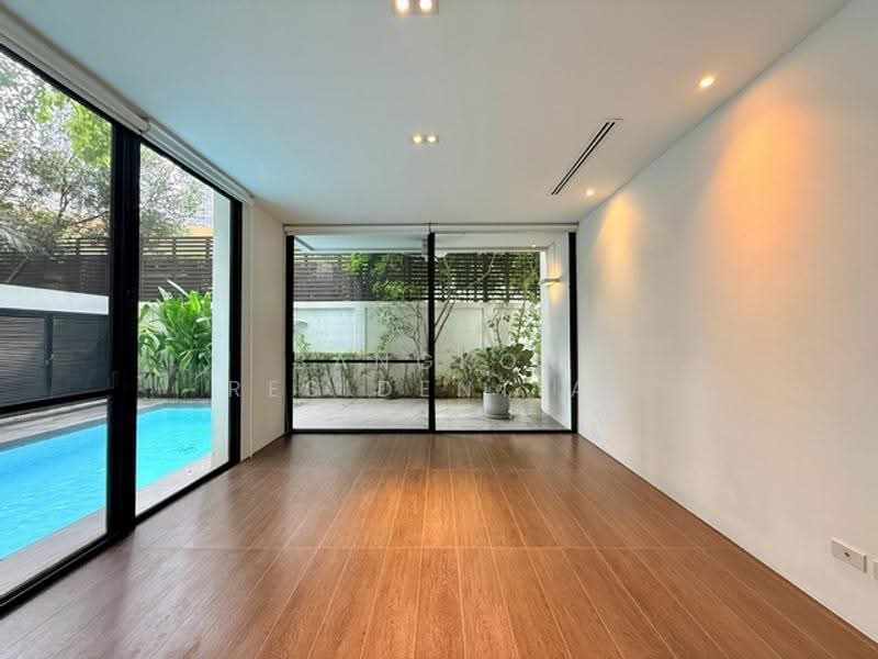 Single House Thong Lor, Bangkok, Sukhumvit 55, Khlong Tan Nua, Watthana, Bangkok, 4 Bedrooms, 400 sqm, Villa For Rent, by Bangkok Residential, 500552206 - DDproperty.com