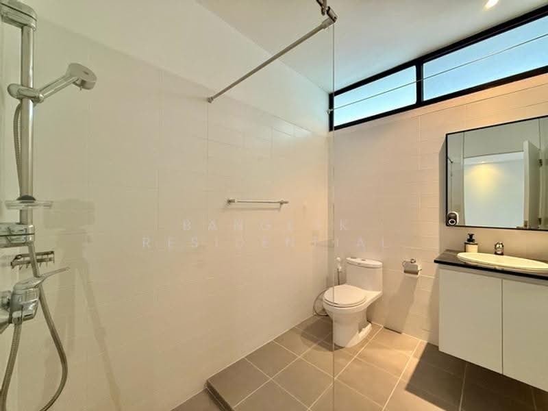 Single House Thong Lor, Bangkok, Sukhumvit 55, Khlong Tan Nua, Watthana, Bangkok, 4 Bedrooms, 400 sqm, Villa For Rent, by Bangkok Residential, 500552206 - DDproperty.com