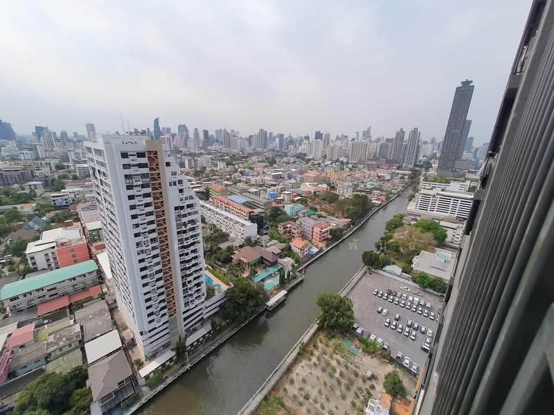 The Base Phetchaburi-Thonglor, Bangkok, Phetchaburi Rd, Bang Kapi, Huai Khwang, Bangkok, 1 Bedroom, 34 sqm, Condo For Rent, by ทศวัฏฏ์ วิเศษสัมมาพันธ์, 500552230 - DDproperty.com