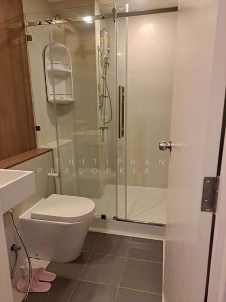Blossom Condo @ Sathorn-Charoenrat, Bangkok, Charoen Rat Road, Thung Wat Don, Sathon, Bangkok, 1 Bedroom, 30 sqm, Condo For Rent, by Thitiphan Prasopkiatpoca, 500552252 - DDproperty.com