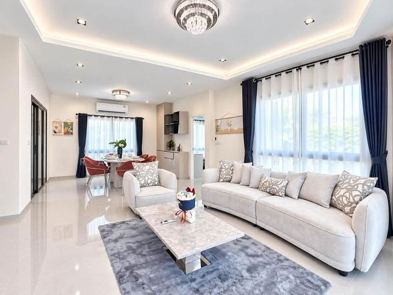 Patta Element, Chon Buri (Pattaya), Ta Khian Tia, Bang Lamung (Pattaya), Chon Buri (Pattaya), 4 Bedrooms, 200 sqm, Villa For Rent, by Praveen Peter, 500552253 - DDproperty.com