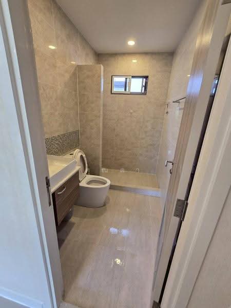 Perfect Place Rama 9-Krungthep Kreetha, Bangkok, Srinakarin - Rom Klao Road, Khlong Song Ton Nun, Lat Krabang, Bangkok, 4 Bedrooms, 176 sqm, Single Detached House For Sale, by คุณตา, 500552256 - DDproperty.com