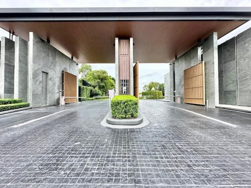 Siraninn Residences Pattanakarn, Bangkok, 585 Phatthanakan 32, Suan Luang, Bangkok, 5 Bedrooms, 682 sqm, Villa For Rent, by Bangkok Residential, 500552263 - DDproperty.com
