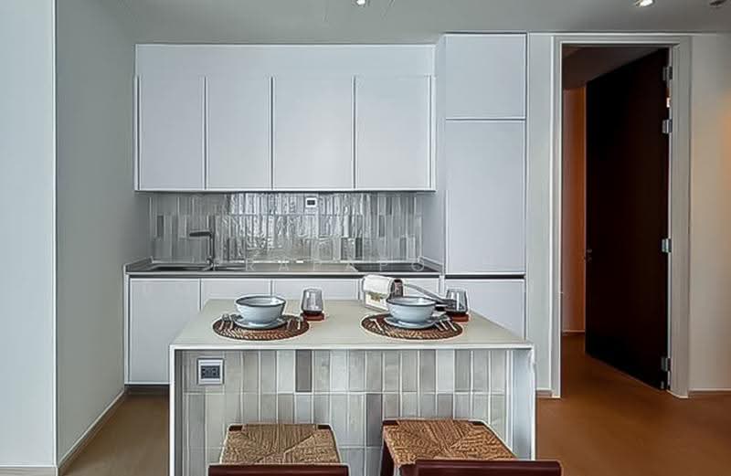 The Strand Thonglor, Bangkok, 36 Soi Sukhumvit 55, Khlong Tan Nua, Watthana, Bangkok, 2 Bedrooms, 91 sqm, Condo For Rent, by Prapaporn Boonkajonkul, 500552286 - DDproperty.com