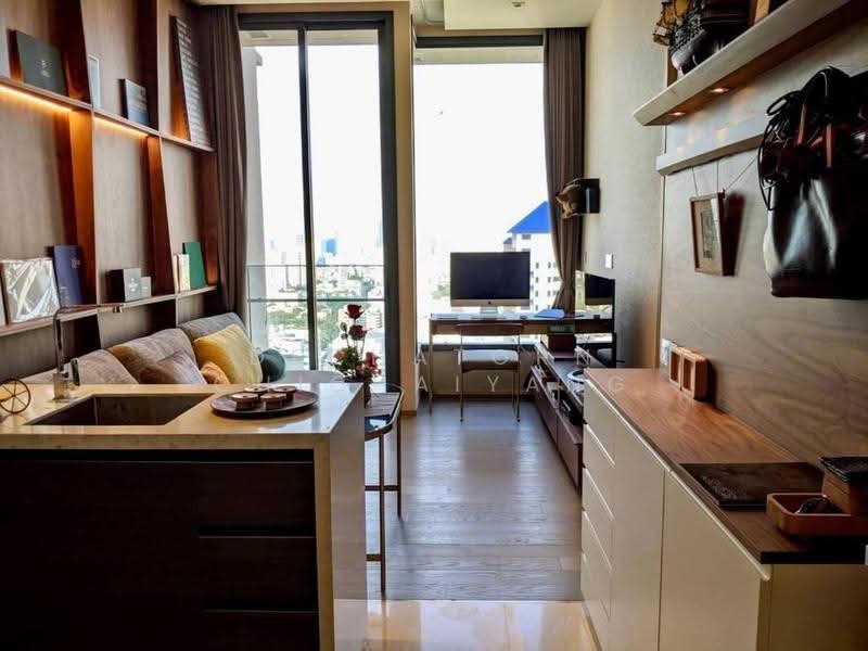 The Esse Asoke, Bangkok, 333 Soi Sukhumvit 21, Sukhumvit Road, Khlongtoei Nua, Watthana, Bangkok, 1 Bedroom, 37 sqm, Condo For Rent, by Dechatorn Chichaiyang, 500552306 - DDproperty.com