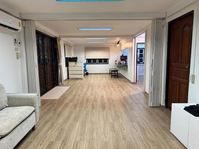 Newly Renovated 2-Storey Detached House for Rent – Near BTS Udom Suk / MRT Si Udom – Pet-Friendly, Bangkok, Bang Na Nuea, Bang Na, Bangkok, 3 Bedrooms, 220 sqm, Single Detached House For Rent, by Agent Pla, 500552311 - DDproperty.com