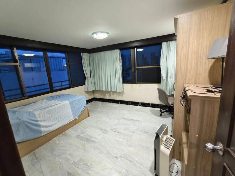 Acadamia Grand Tower : อคาเดเมีย แกรนด์ ทาวเวอร์, กรุงเทพ, ซอย สุขุมวิท 43, คลองตันเหนือ, วัฒนา, กรุงเทพ, 151 ตร.ม., คอนโด ให้เช่า, โดย Jettapat Jaroonpipatkun, 500552321 - DDproperty.com
