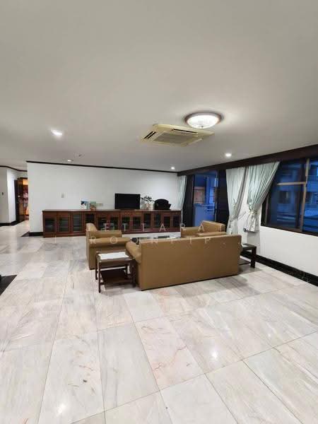 Acadamia Grand Tower : อคาเดเมีย แกรนด์ ทาวเวอร์, กรุงเทพ, ซอย สุขุมวิท 43, คลองตันเหนือ, วัฒนา, กรุงเทพ, 151 ตร.ม., คอนโด ให้เช่า, โดย Jettapat Jaroonpipatkun, 500552321 - DDproperty.com