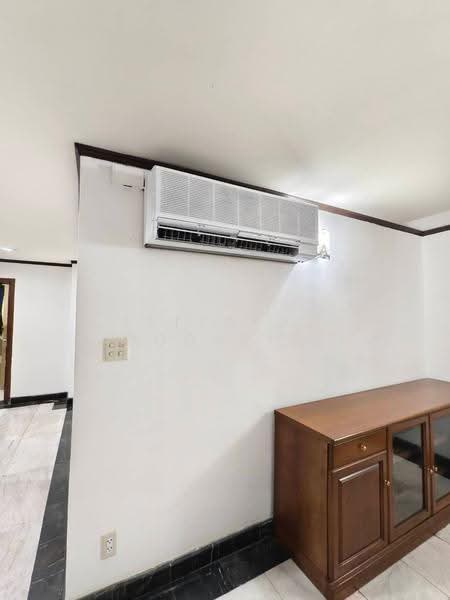 Acadamia Grand Tower : อคาเดเมีย แกรนด์ ทาวเวอร์, กรุงเทพ, ซอย สุขุมวิท 43, คลองตันเหนือ, วัฒนา, กรุงเทพ, 151 ตร.ม., คอนโด ให้เช่า, โดย Jettapat Jaroonpipatkun, 500552321 - DDproperty.com