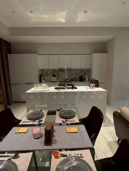 Four Seasons Private Residences : โฟร์ ซีซั่นส์ ไพรเวท เรสสิเด้นซ์, กรุงเทพ, 300 ถนนเจริญกรุง, ยานนาวา, สาทร, กรุงเทพ, 130 ตร.ม., คอนโด ให้เช่า, โดย Dechatorn Chichaiyang, 500552323 - DDproperty.com
