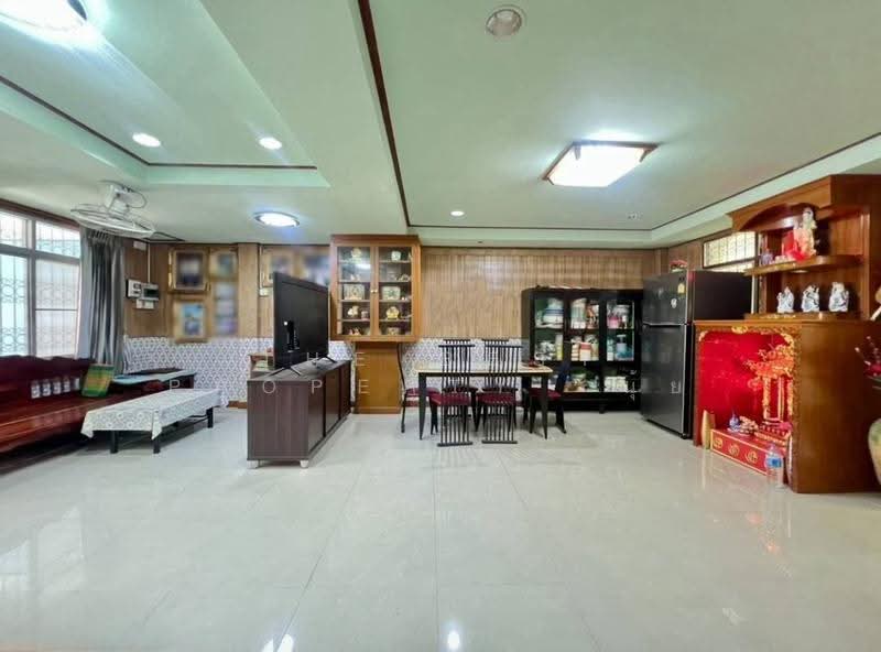 Eastern Land City, Chon Buri (Pattaya), Na Pa, Muang Chon Buri, Chon Buri (Pattaya), 5 Bedrooms, 150 sqm, Townhouse For Sale, by The Best Property นุ้ย, 500552363 - DDproperty.com