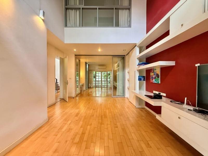 Prompak Gardens Condominium, Bangkok, Sukhumvit, Khlongtoei Nua, Watthana, Bangkok, 3 Bedrooms, 350 sqm, Townhouse For Rent, by Bangkok Residential, 500552367 - DDproperty.com