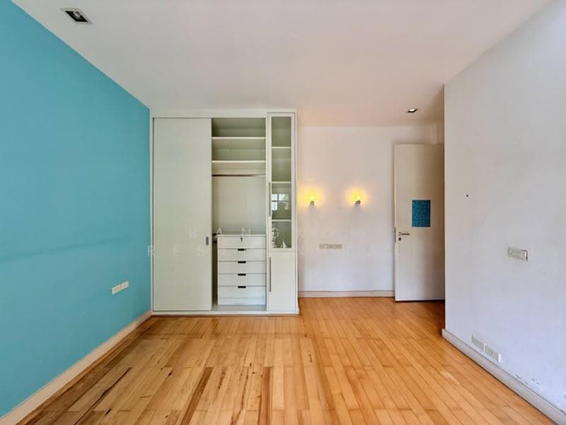 Prompak Gardens Condominium, Bangkok, Sukhumvit, Khlongtoei Nua, Watthana, Bangkok, 3 Bedrooms, 350 sqm, Townhouse For Rent, by Bangkok Residential, 500552367 - DDproperty.com