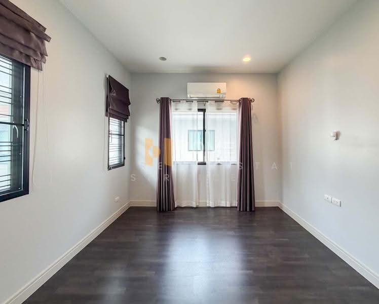 Setthasiri Charun-Pinklao, Bangkok, Lieb Tangrotfai Road, Bang Khun Non, Bangkok Noi, Bangkok, 4 Bedrooms, 203 sqm, Single Detached House For Sale, by HOME Real Estate Service, 500552372 - DDproperty.com