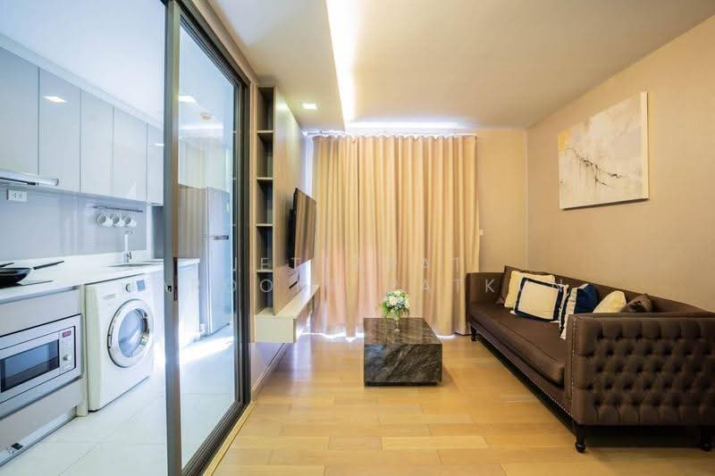 Dazzle Sukhumvit 7, Bangkok, 18 Soi Sukhumvit 7, Khlongtoei Nua, Watthana, Bangkok, 1 Bedroom, 67 sqm, Condo For Rent, by Jettapat Jaroonpipatkun, 500552388 - DDproperty.com