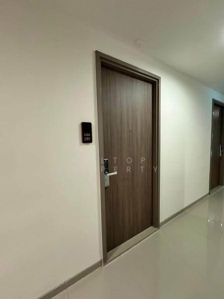 The Base Phetchaburi-Thonglor, Bangkok, Phetchaburi Rd, Bang Kapi, Huai Khwang, Bangkok, 1 Bedroom, 34 sqm, Condo For Rent, by Holtop Property, 500552417 - DDproperty.com