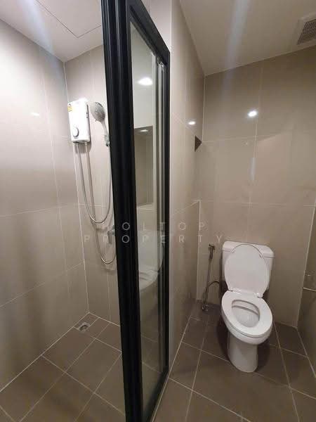 The Base Phetchaburi-Thonglor, Bangkok, Phetchaburi Rd, Bang Kapi, Huai Khwang, Bangkok, 1 Bedroom, 34 sqm, Condo For Rent, by Holtop Property, 500552417 - DDproperty.com