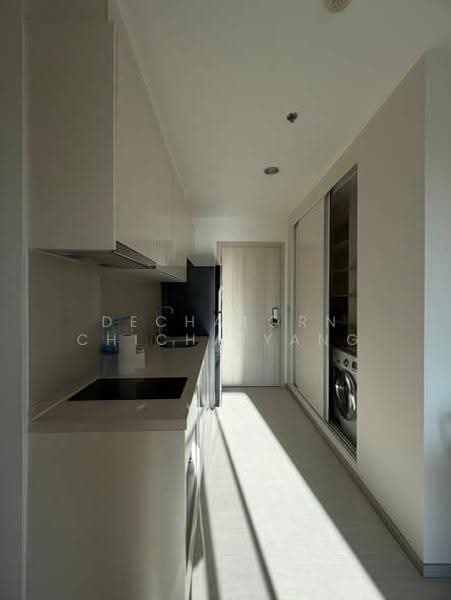 Rhythm Sukhumvit 42, Bangkok, Soi Sukhumvit 42, Sukhumvit Road, Phra Kanong, Khlong Toei, Bangkok, 1 Bedroom, 45 sqm, Condo For Rent, by Dechatorn Chichaiyang, 500552424 - DDproperty.com