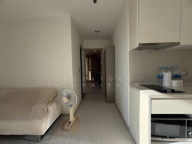 Rhythm Sukhumvit 42, Bangkok, Soi Sukhumvit 42, Sukhumvit Road, Phra Kanong, Khlong Toei, Bangkok, 1 Bedroom, 45 sqm, Condo For Rent, by Dechatorn Chichaiyang, 500552424 - DDproperty.com