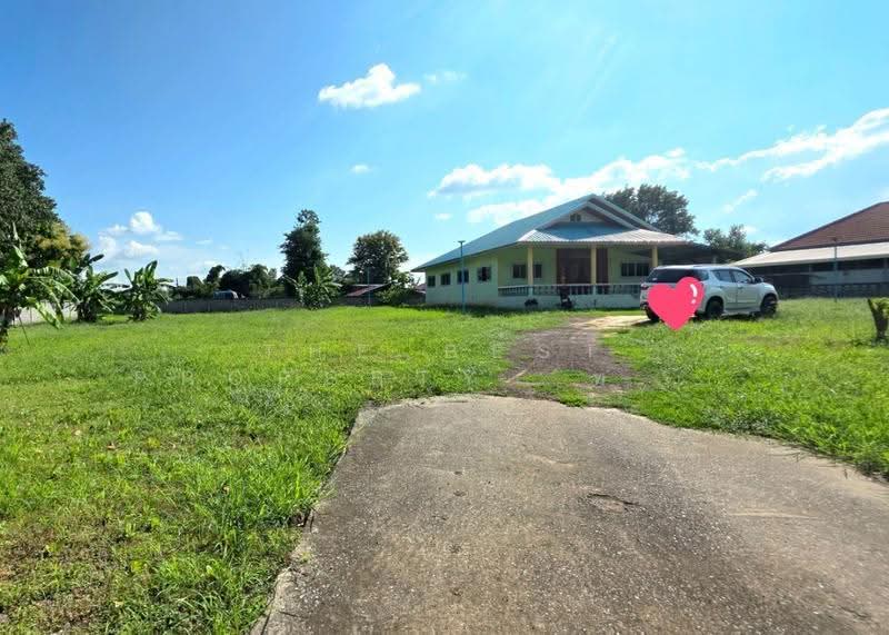 บ้านเดี่ยวพร้อมที่ดินกมลาไสย กาฬสินธุ์, Kalasin, Lak Muang, Kamalasai, Kalasin, 3 Bedrooms, 150 sqm, Single Detached House For Sale, by The Best Property ทองใบ, 500552439 - DDproperty.com
