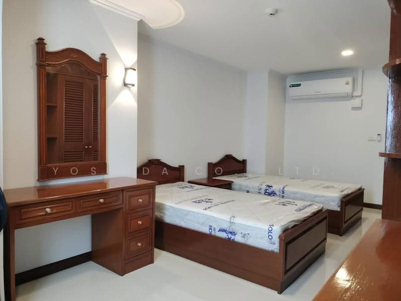 Omni Tower Sukhumvit Nana : ออมนิ ทาวเวอร์ สุขุมวิท นานา, กรุงเทพ, 69 ซอย สุขุมวิท 4, คลองเตย, กรุงเทพ, 100 ตร.ม., คอนโด ให้เช่า, โดย Yoshida Co., Ltd., 500552441 - DDproperty.com