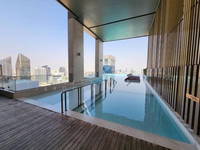 The Esse Asoke, Bangkok, 333 Soi Sukhumvit 21, Sukhumvit Road, Khlongtoei Nua, Watthana, Bangkok, 1 Bedroom, 47 sqm, Condo For Rent, by Jettapat Jaroonpipatkun, 500552451 - DDproperty.com
