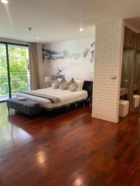 Benviar Tonson Residence, Bangkok, 58 Soi Tonson, Lumphini, Pathum Wan, Bangkok, 3 Bedrooms, 225 sqm, Condo For Rent, by Jettapat Jaroonpipatkun, 500552472 - DDproperty.com